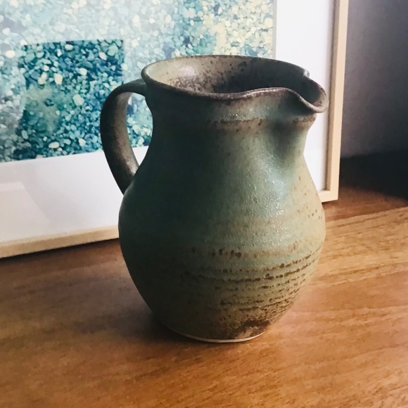 Decorative ceramic stoneware milk jug in green and brown tones - Picture 2 of 6